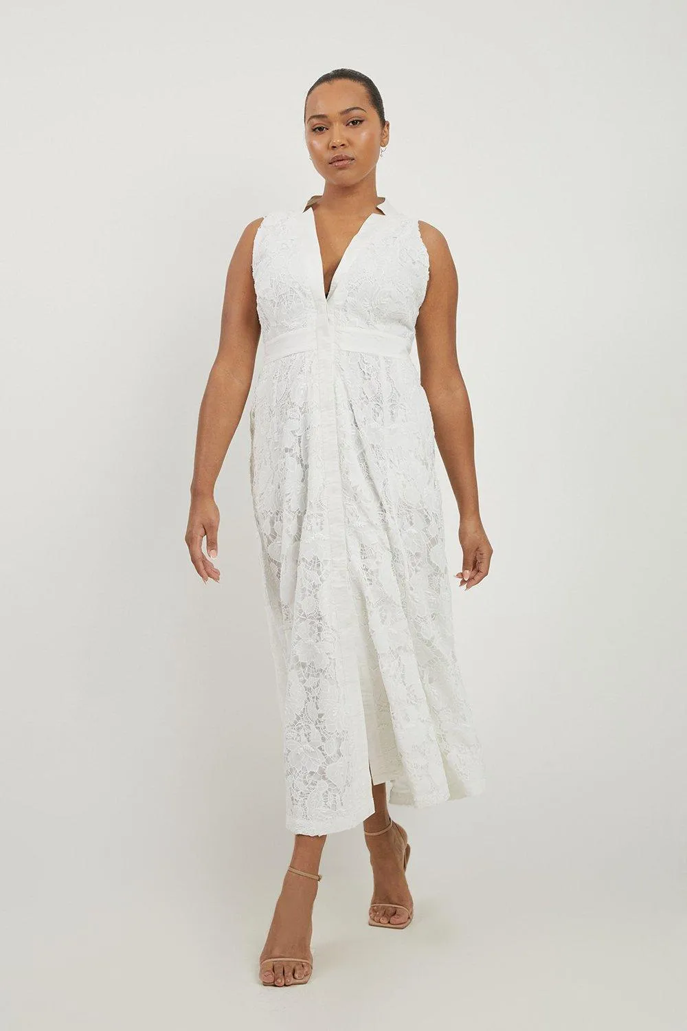 Lydia Millen Plus Size Lace With Cotton Sateen Woven Halter Dress | Karen Millen