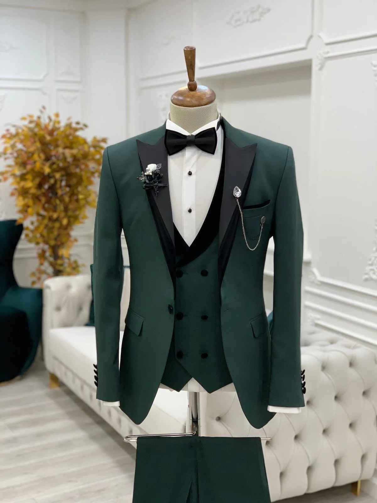 Partoni Royal Green Slim Fit Tuxedo