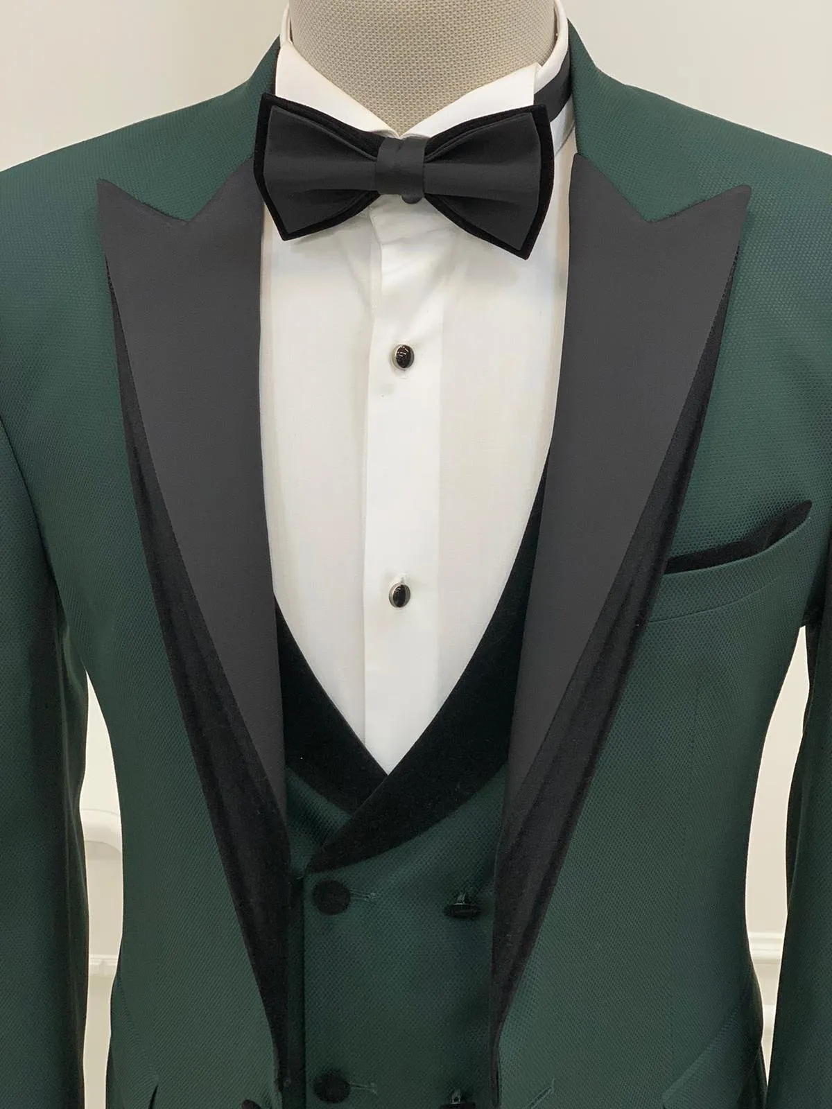 Partoni Royal Green Slim Fit Tuxedo