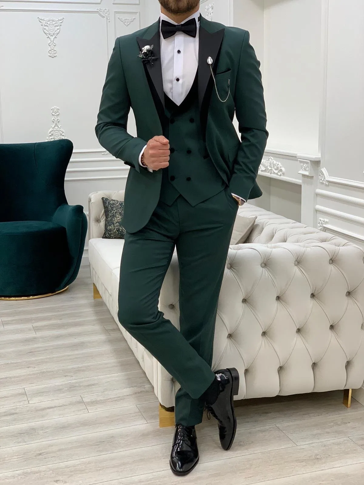 Partoni Royal Green Slim Fit Tuxedo