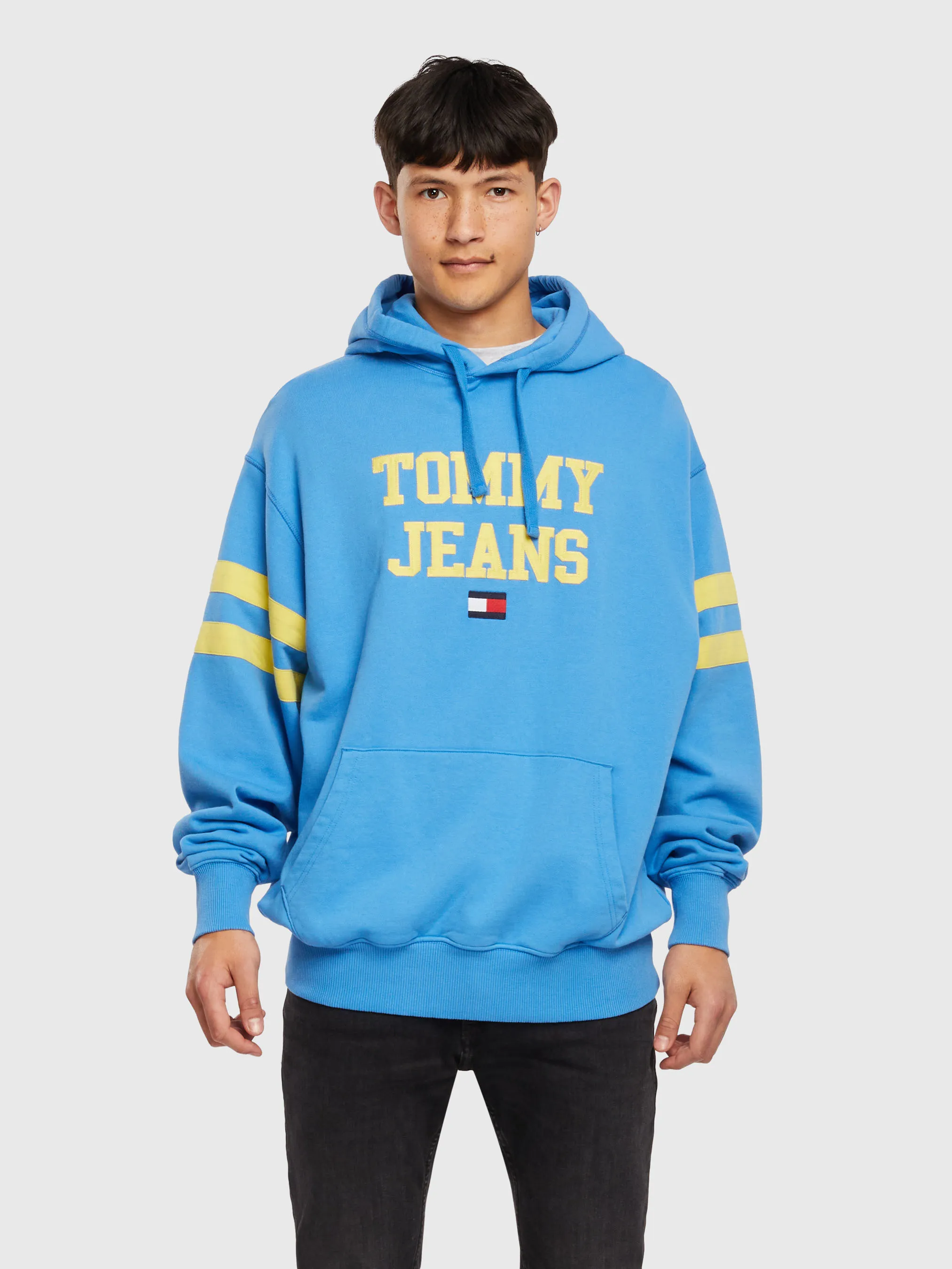 Tommy Pop Graphic Hoodie | Sweatshirts & Hoodies | Tommy Jeans