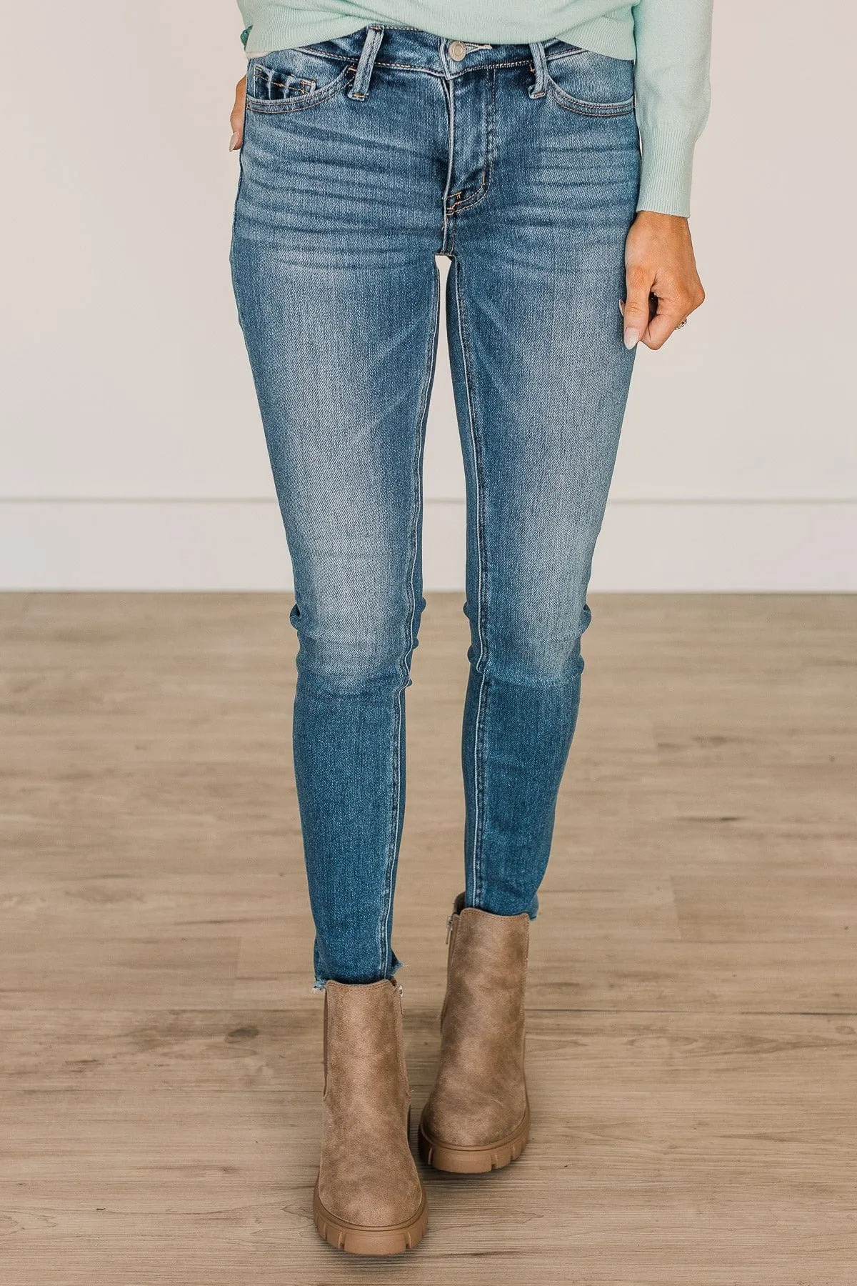 Vervet Mid-Rise Skinny Jeans- Vera Wash