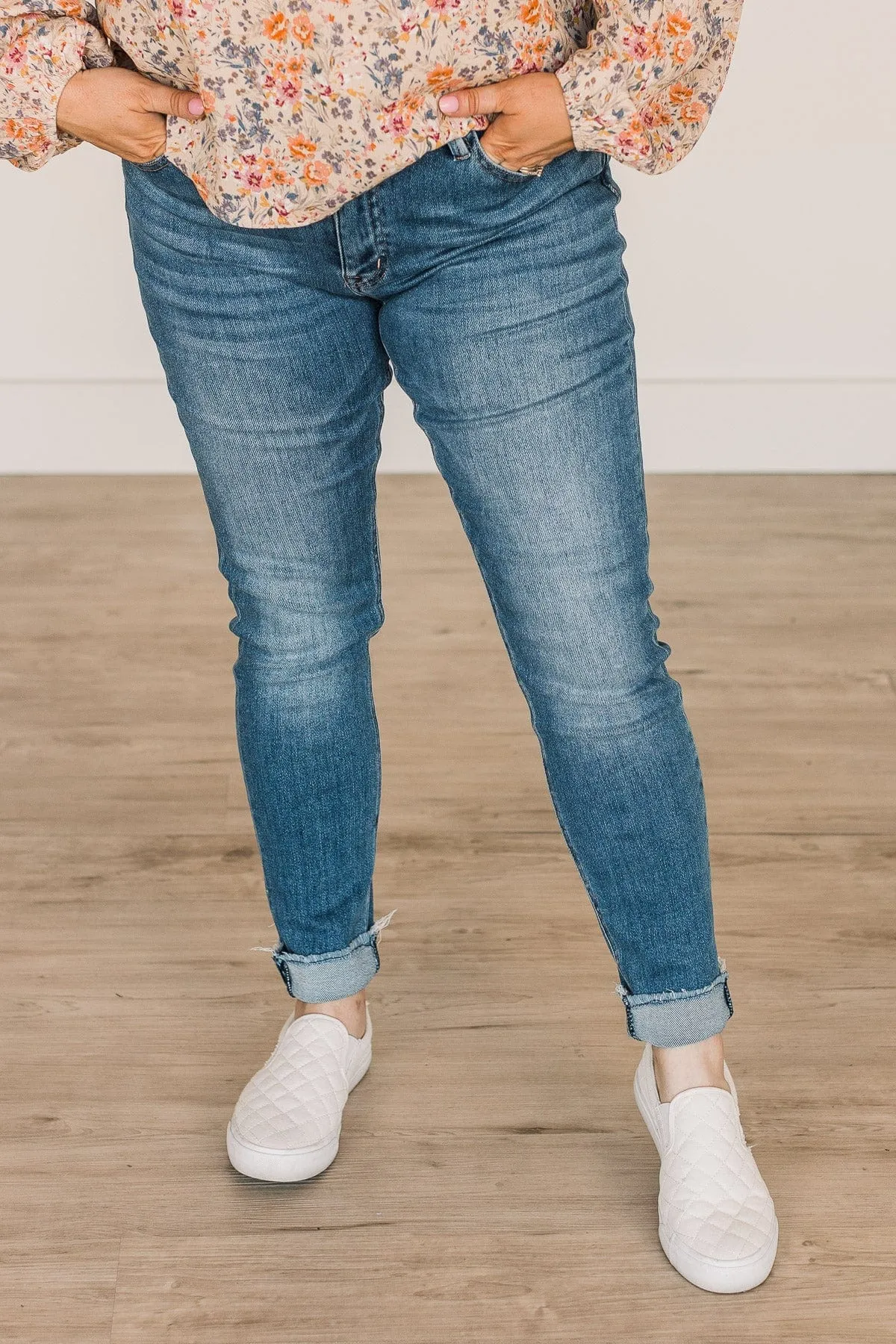 Vervet Mid-Rise Skinny Jeans- Vera Wash