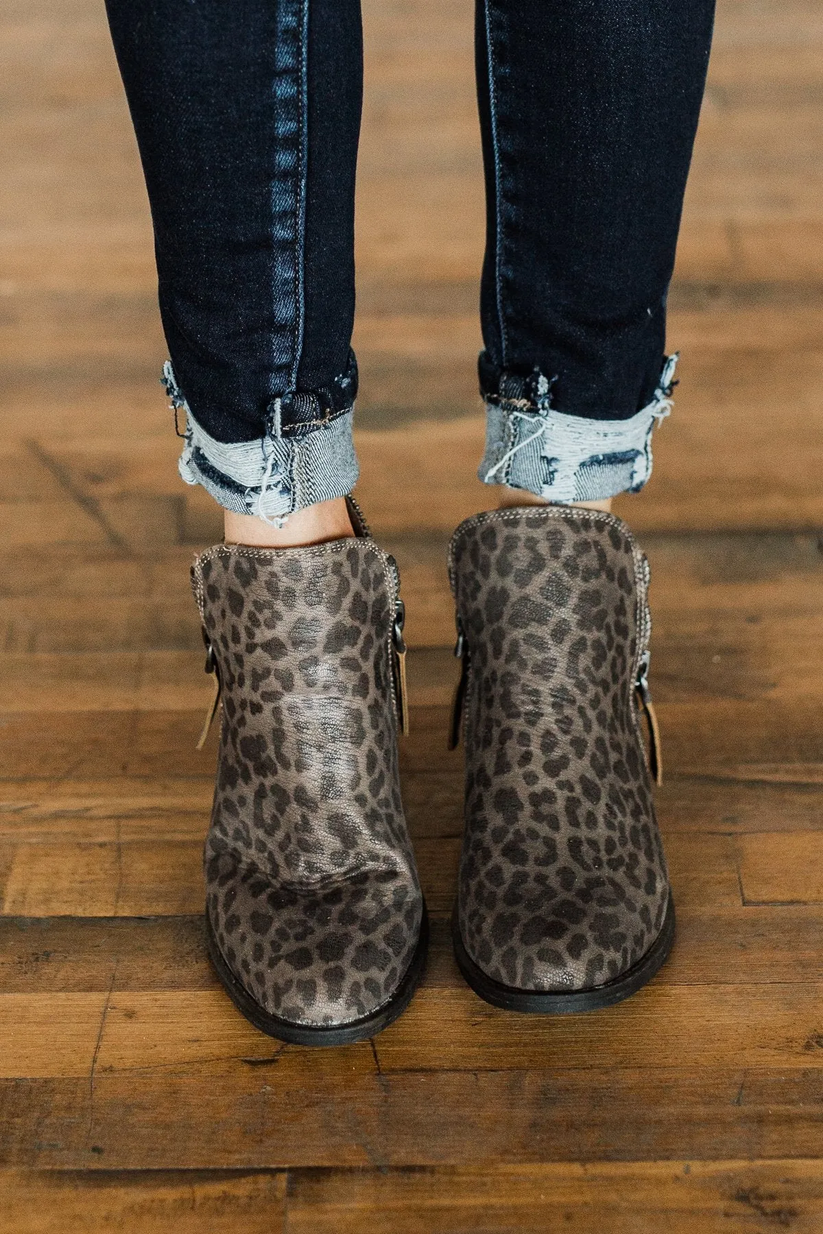 Very G Wink Booties- Leopard