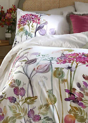 Voyage Maison Country Hedgerow 100% Cotton Sateen 220 Thread Count Duvet Cover Set | Kaleidoscope